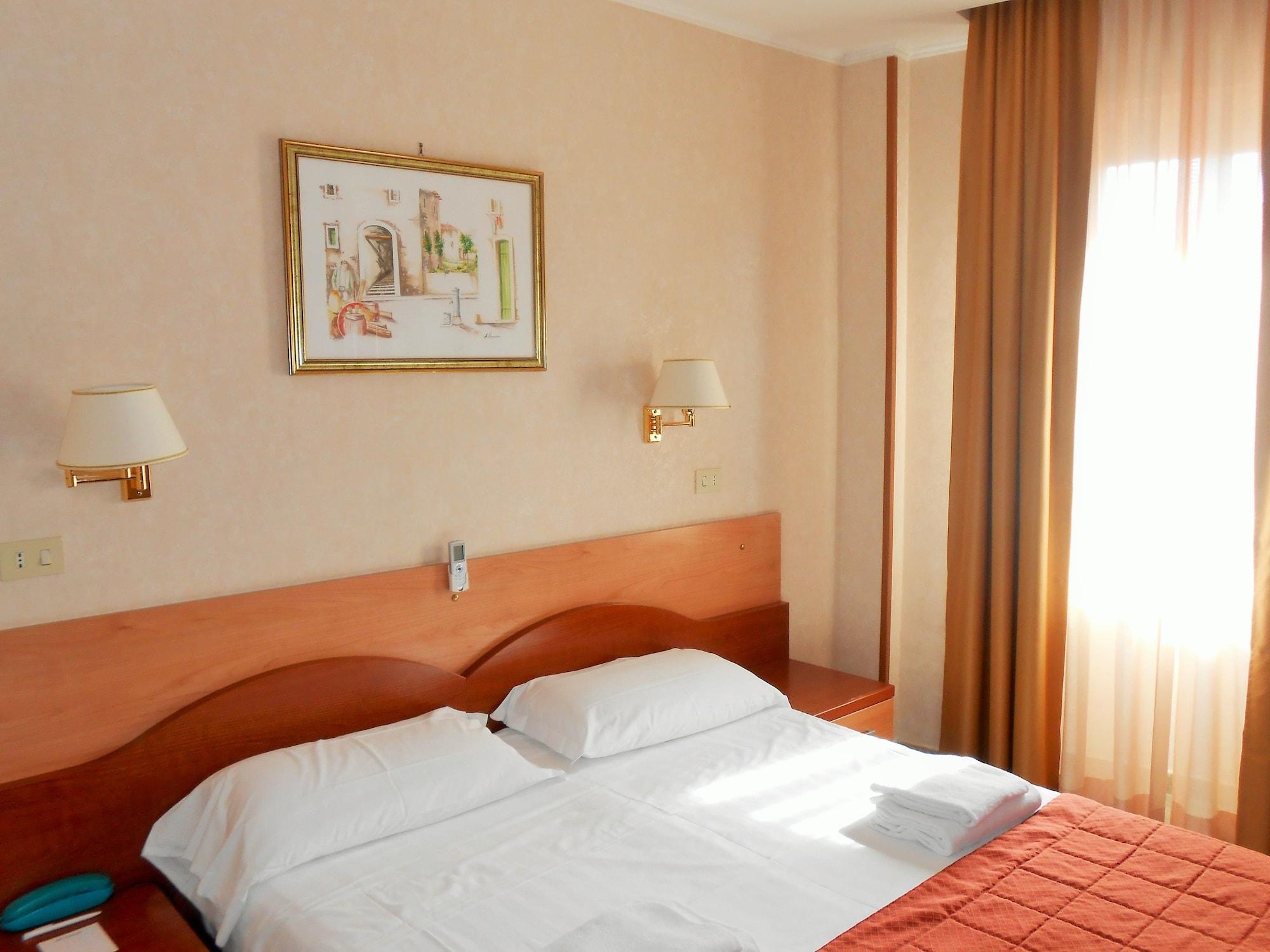Hotel Riviera Fiumicino Exterior photo