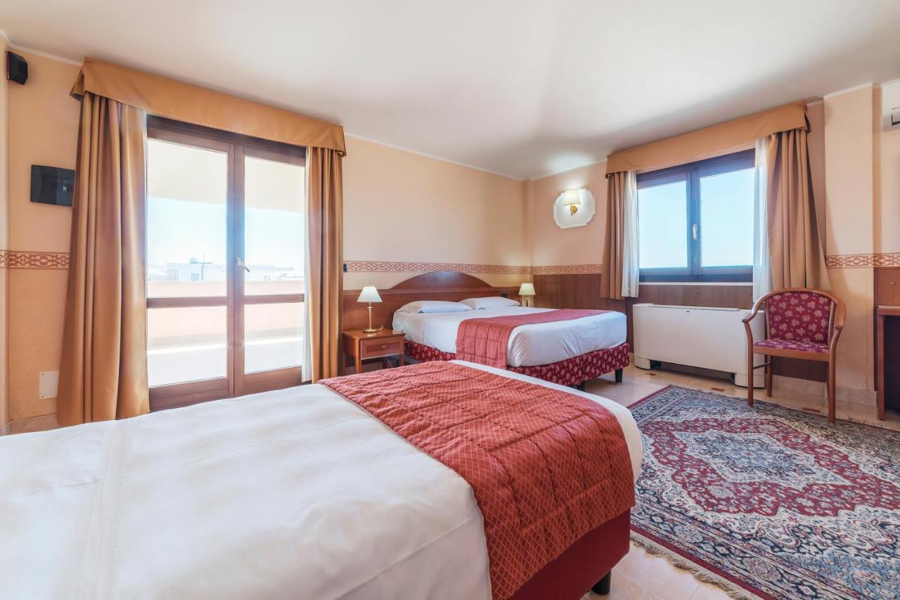 Hotel Riviera Fiumicino Exterior photo