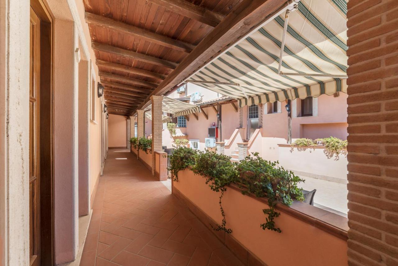 Hotel Riviera Fiumicino Exterior photo