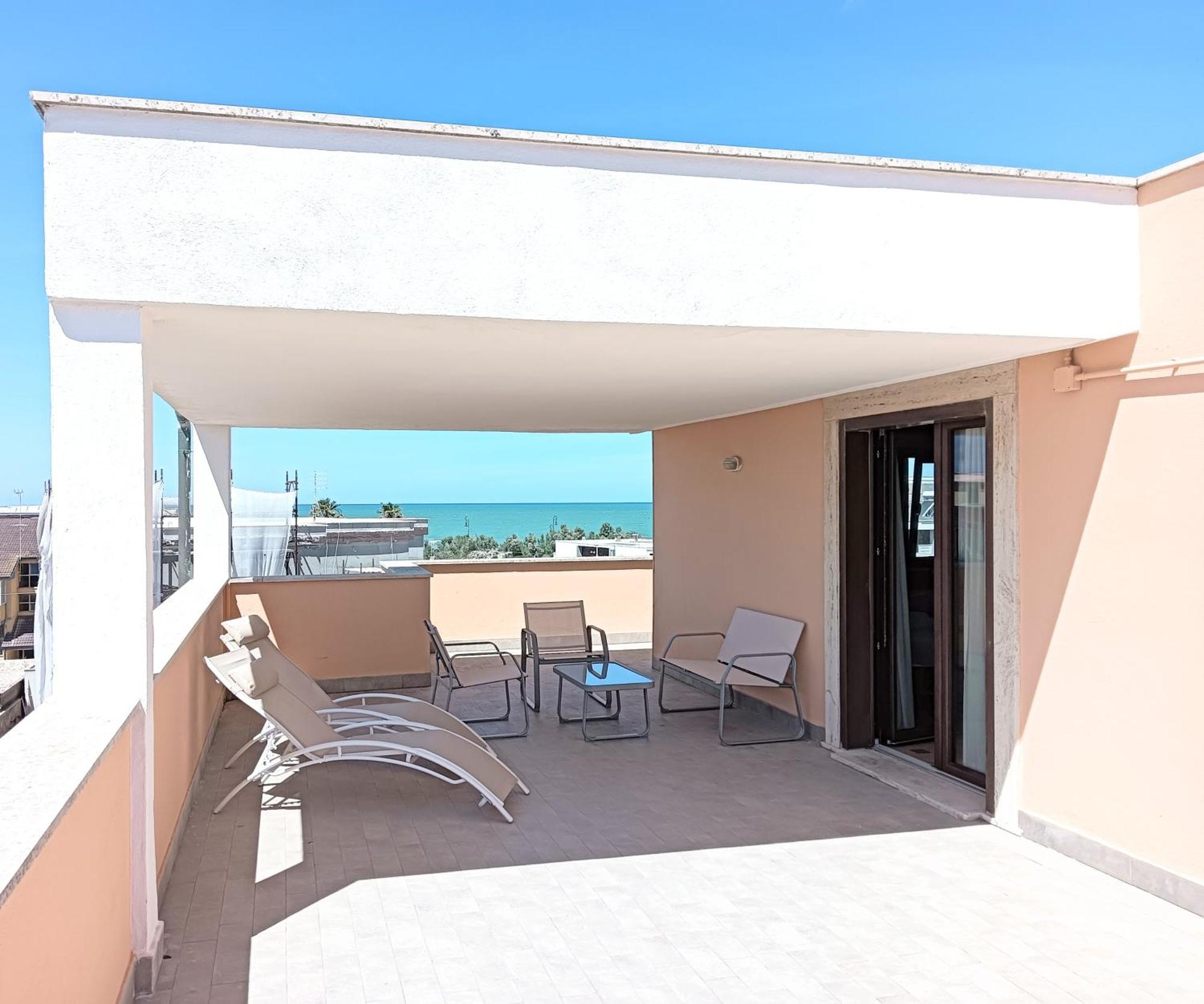 Hotel Riviera Fiumicino Exterior photo