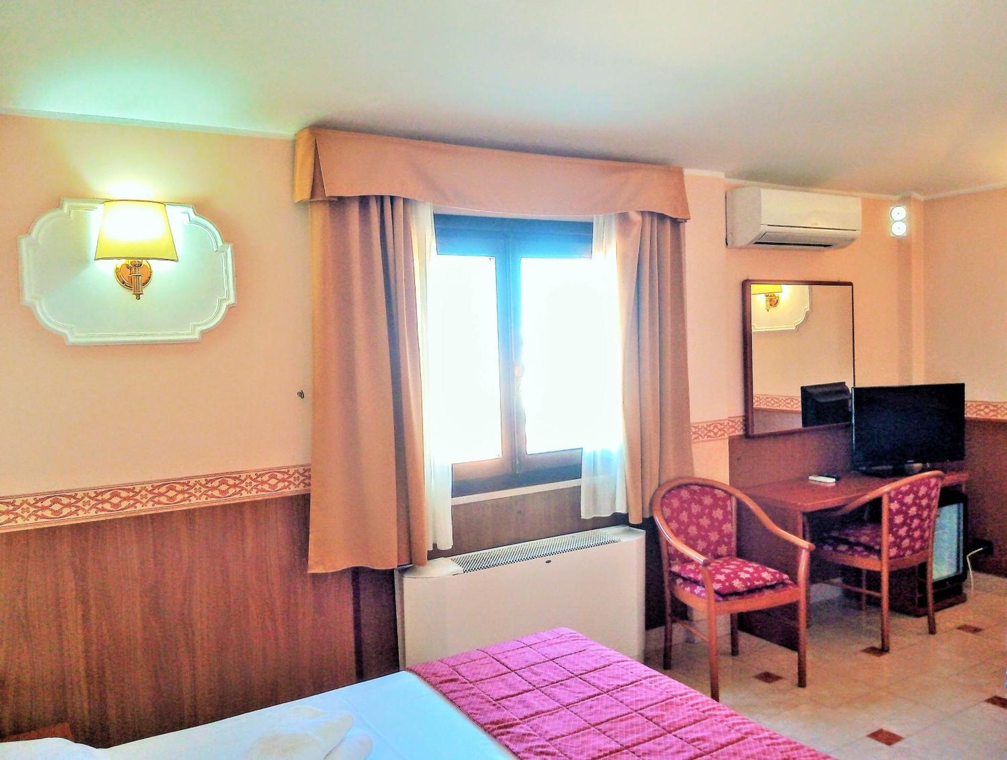 Hotel Riviera Fiumicino Exterior photo